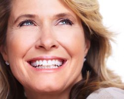 Elderly Lady Looking Up and Smiling | The Foehr Group in Bloomington, IL | Dr. Wolf